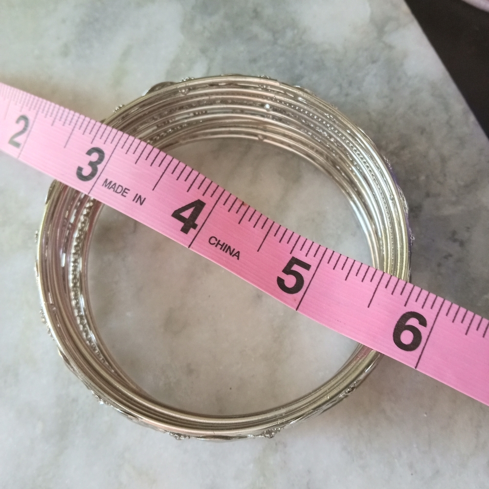 *SOLD*Shiny Polished Silver Bangle Bracelets - Picture 4 of 6